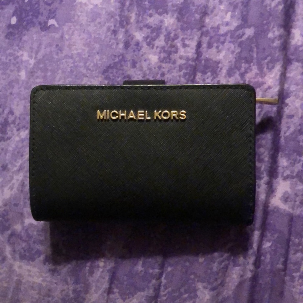 Michael Kors Jetset wallet